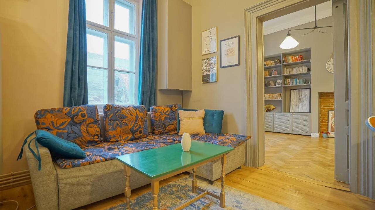 Coroni Republic Apart Lägenhet Braşov Exteriör bild